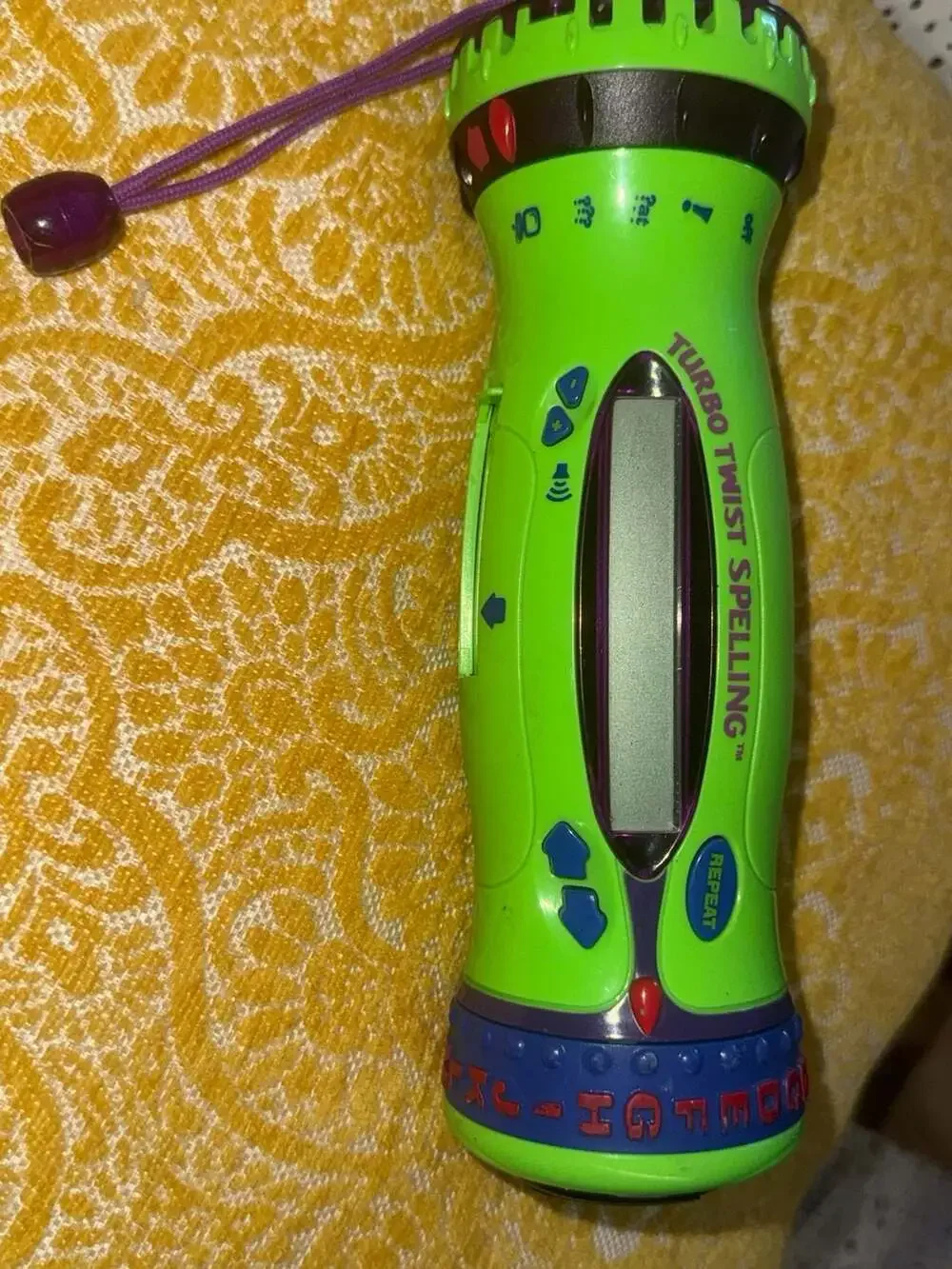 LeapFrog LeapZone Turbo Twist Spelling Handheld Electronic Learning Toy